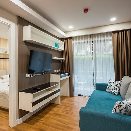 Dusit Grand Park Apartment Джомтиен Бийч Екстериор снимка