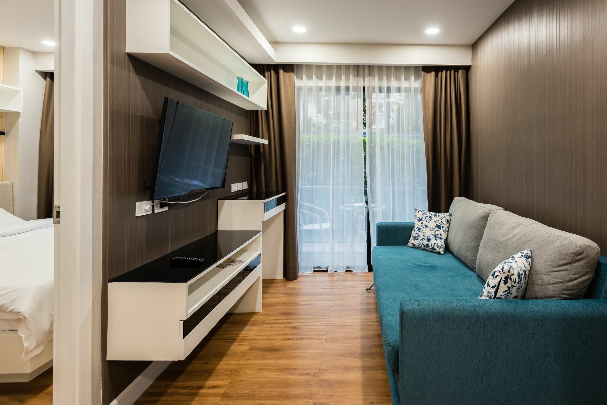Dusit Grand Park Apartment Джомтиен Бийч Екстериор снимка